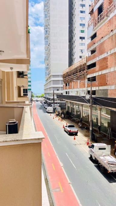 Apartamento Quadra Mar Na Rua 2000 Balneario Camboriu